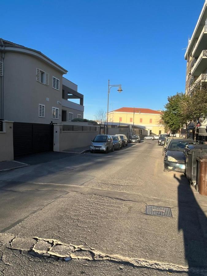 钱皮诺Alexandra House公寓 外观 照片