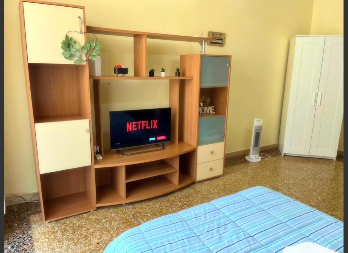 钱皮诺Alexandra House公寓 外观 照片